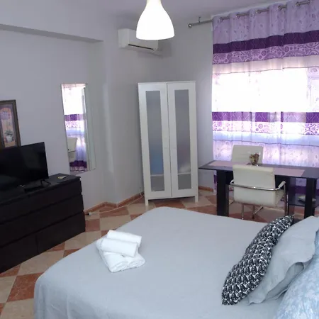 Centro Historico. Homestay Malaga